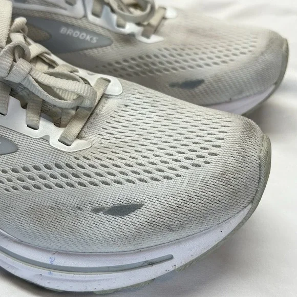 Brooks Adrenaline GTS 23 Women's Size 12 B (Medium)‎ Running Shoes White Gray - Picture 11 of 16